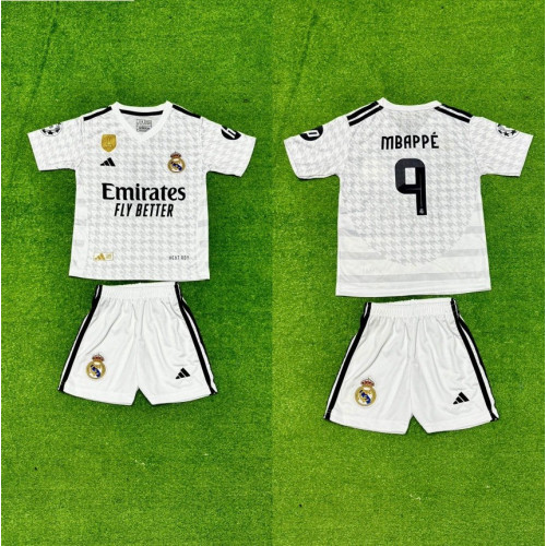 8232 Детски футболен комплект REAL MADRID MBAPPE 9